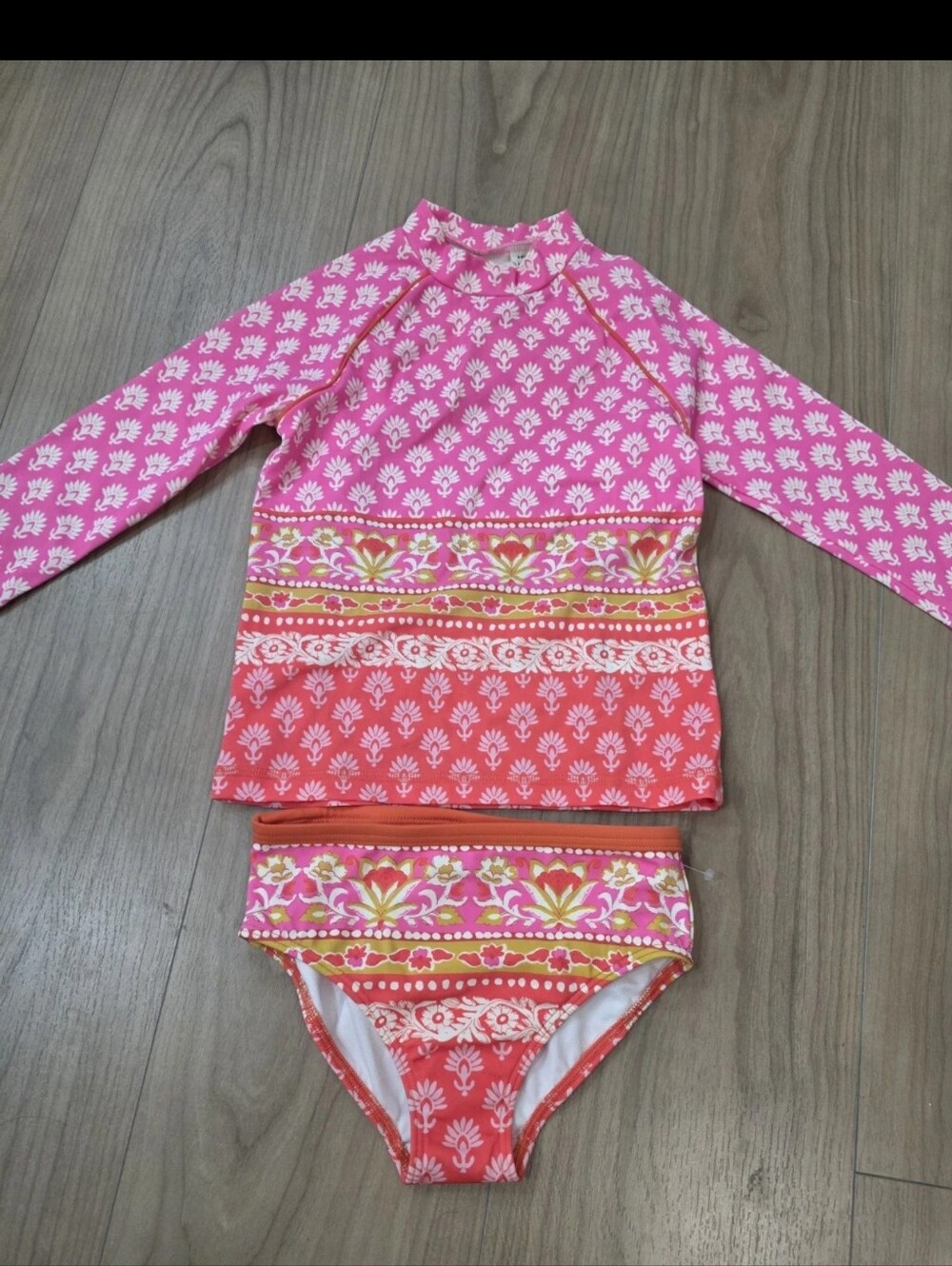 Mini Boden Rash Gusrd Swimsuit Set 5-6 Years